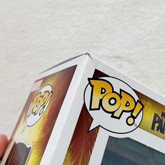 Black Panther Warrior Falls Funko Pop 274 - Marvel - Picture 7 of 8